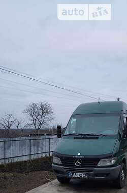 Грузовой фургон Mercedes-Benz Sprinter 2001 в Черновцах