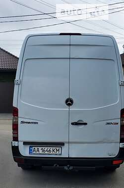 Вантажопасажирський фургон Mercedes-Benz Sprinter 2010 в Києві