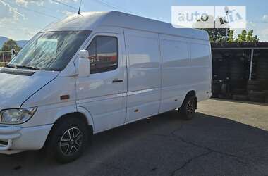 Вантажний фургон Mercedes-Benz Sprinter 2005 в Хусті