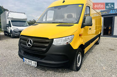 Грузовой фургон Mercedes-Benz Sprinter 2019 в 