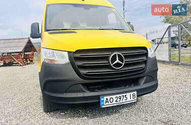 Грузовой фургон Mercedes-Benz Sprinter 2019 в 