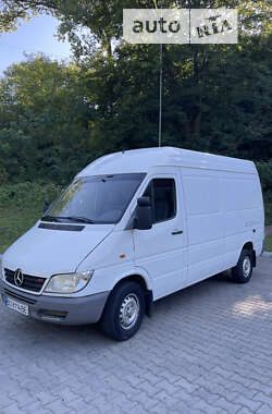 Грузовой фургон Mercedes-Benz Sprinter 2001 в Залещиках