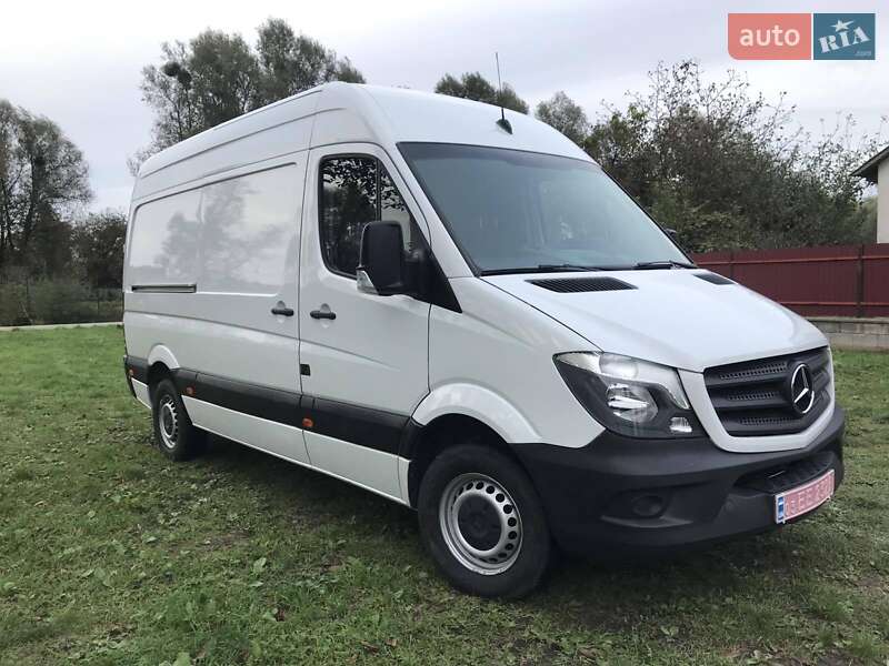 Вантажний фургон Mercedes-Benz Sprinter 2016 в Радивиліві