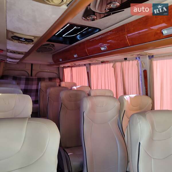 Туристический / Междугородний автобус Mercedes-Benz Sprinter 2011 в Киеве