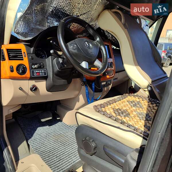 Туристический / Междугородний автобус Mercedes-Benz Sprinter 2011 в Киеве