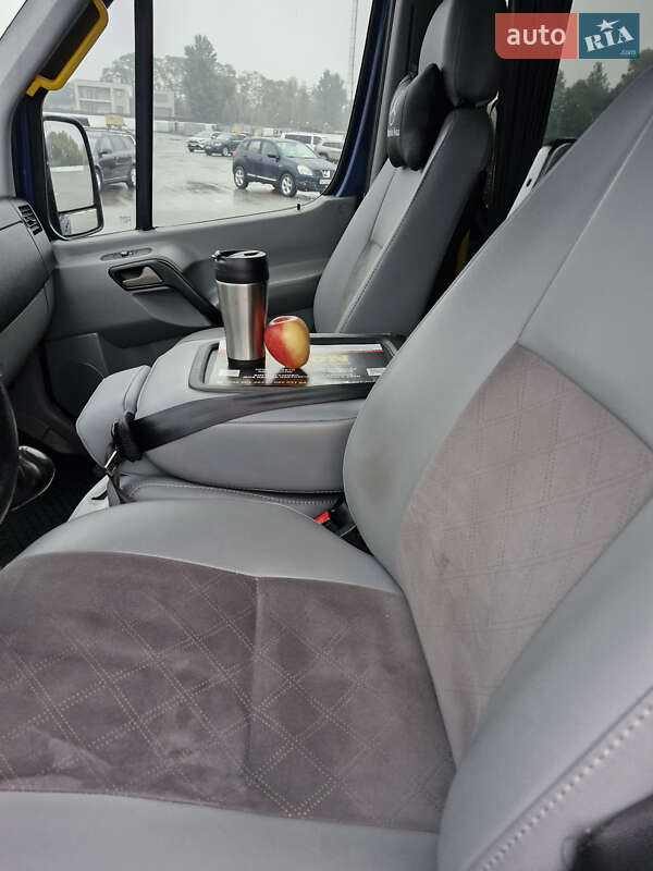 Микроавтобус Mercedes-Benz Sprinter 2013 в Киеве