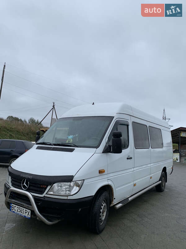 Микроавтобус Mercedes-Benz Sprinter 2005 в Львове