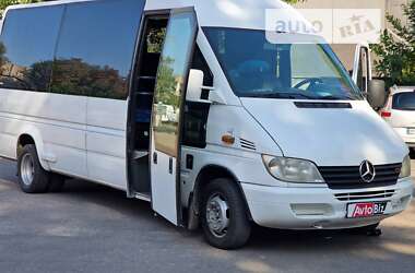 Приміський автобус Mercedes-Benz Sprinter 2001 в Рівному