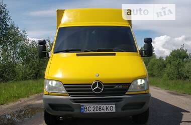 Вантажний фургон Mercedes-Benz Sprinter 2001 в Червонограді