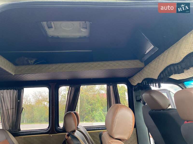 Мікроавтобус Mercedes-Benz Sprinter 2001 в Тячеві