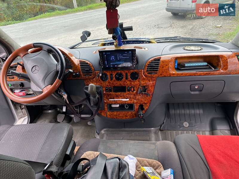 Мікроавтобус Mercedes-Benz Sprinter 2001 в Тячеві