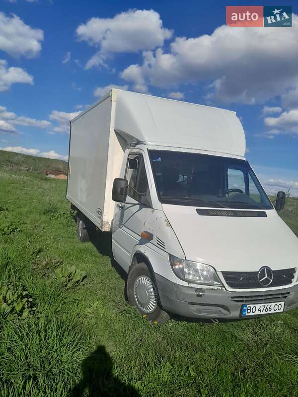 Вантажний фургон Mercedes-Benz Sprinter 2005 в Тернополі фото 47 Вантажний фургон Mercedes-Benz Sprinter 2005 в Тернополі