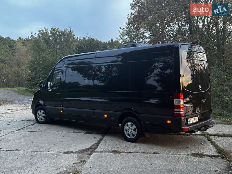 Микроавтобус Mercedes-Benz Sprinter 2015 в Сваляве