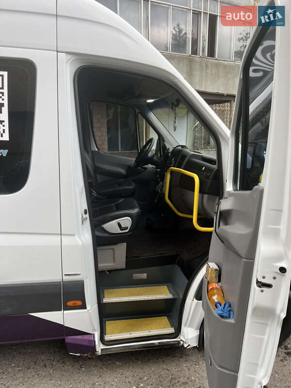 Микроавтобус Mercedes-Benz Sprinter 2012 в Черновцах