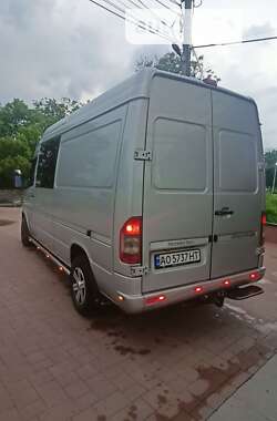Микроавтобус Mercedes-Benz Sprinter 2004 в 