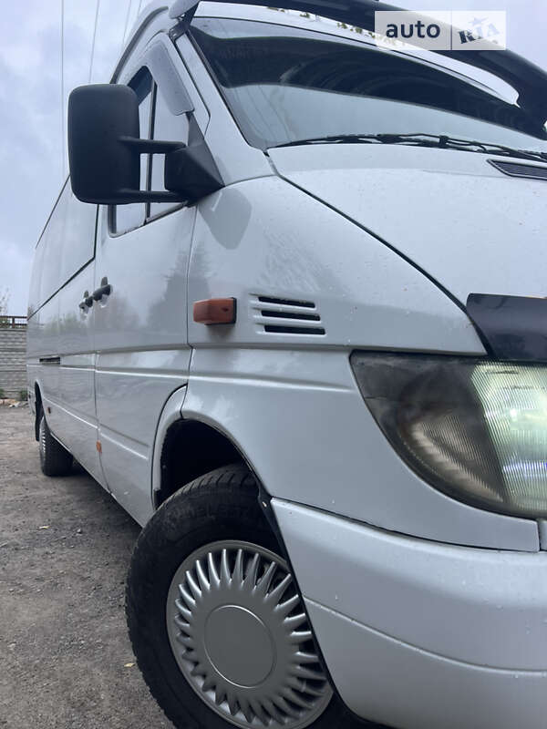 Другие автобусы Mercedes-Benz Sprinter 2002 в Киеве