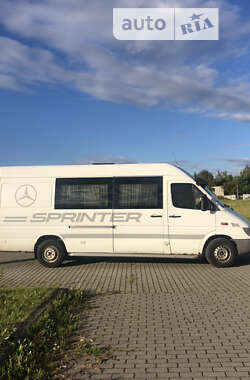 Вантажопасажирський фургон Mercedes-Benz Sprinter 2003 в Львові