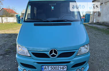 Грузопассажирский фургон Mercedes-Benz Sprinter 2003 в Ивано-Франковске