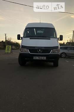 Міський автобус Mercedes-Benz Sprinter 2003 в Києві