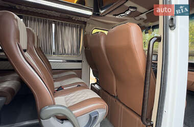 Туристический / Междугородний автобус Mercedes-Benz Sprinter 2004 в Днепре