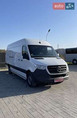 Вантажний фургон Mercedes-Benz Sprinter 2022 в Іршаві