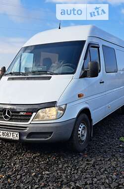 Грузопассажирский фургон Mercedes-Benz Sprinter 2005 в Луцке