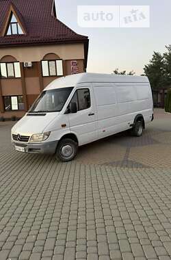 Вантажний фургон Mercedes-Benz Sprinter 2004 в Сільце