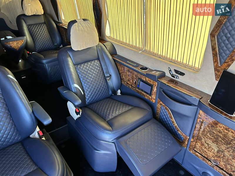 Мікроавтобус Mercedes-Benz Sprinter 2016 в Львові