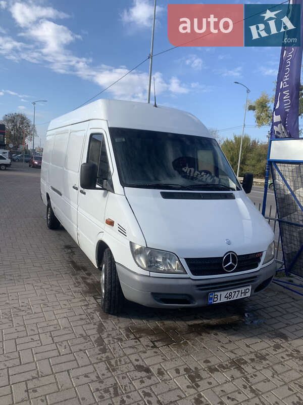 Грузовой фургон Mercedes-Benz Sprinter 2005 в Полтаве