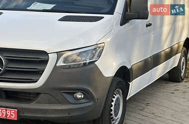 Грузовой фургон Mercedes-Benz Sprinter 2019 в 