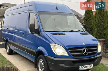 Вантажний фургон Mercedes-Benz Sprinter 2009 в Івано-Франківську