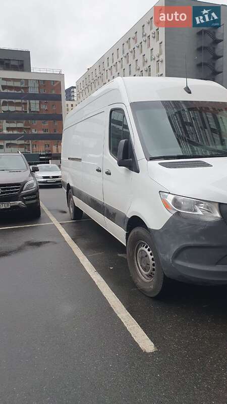 Грузовой фургон Mercedes-Benz Sprinter 2023 в Харькове