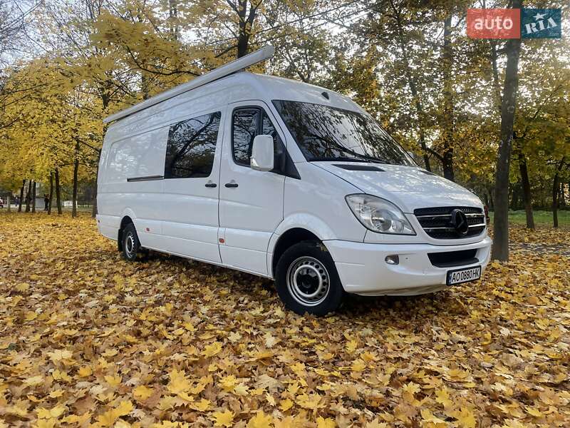 Дом на колесах Mercedes-Benz Sprinter 2011 в Ужгороде