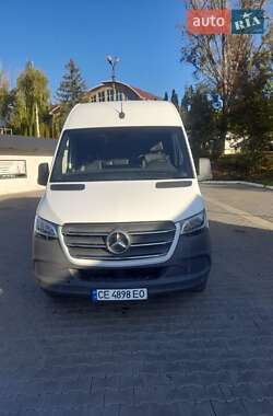 Грузовой фургон Mercedes-Benz Sprinter 2019 в Черновцах