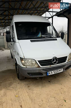 Грузовой фургон Mercedes-Benz Sprinter 2003 в Нежине