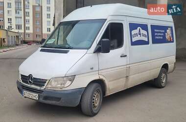 Вантажний фургон Mercedes-Benz Sprinter 2005 в Івано-Франківську