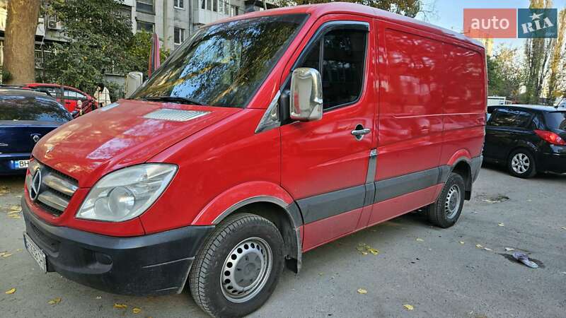 Грузовой фургон Mercedes-Benz Sprinter 2007 в 