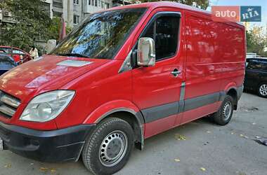 Грузовой фургон Mercedes-Benz Sprinter 2007 в 