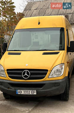 Вантажний фургон Mercedes-Benz Sprinter 2012 в Харкові