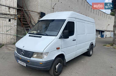 Вантажний фургон Mercedes-Benz Sprinter 1996 в Дніпрі