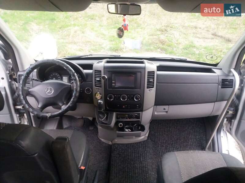 Микроавтобус Mercedes-Benz Sprinter 2011 в Синельниково