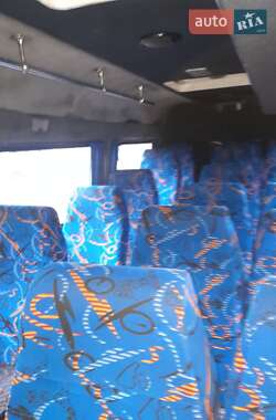 Микроавтобус Mercedes-Benz Sprinter 2000 в 