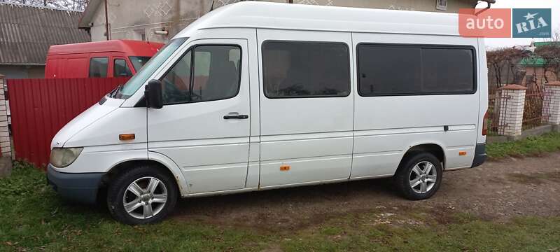 Микроавтобус Mercedes-Benz Sprinter 2005 в Львове