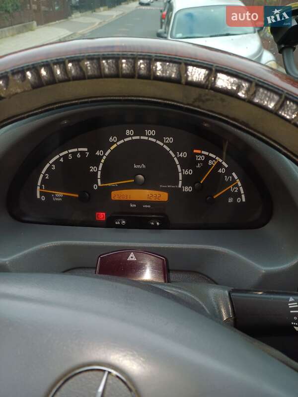 Микроавтобус Mercedes-Benz Sprinter 2006 в Новом Роздоле