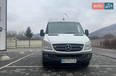 Мікроавтобус Mercedes-Benz Sprinter 2013 в Сваляві