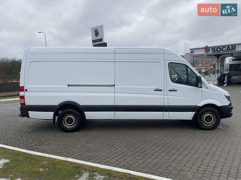 Вантажний фургон Mercedes-Benz Sprinter 2018 в Львові фото 27 Вантажний фургон Mercedes-Benz Sprinter 2018 в Львові