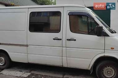 Вантажний фургон Mercedes-Benz Sprinter 1998 в Миколаєві