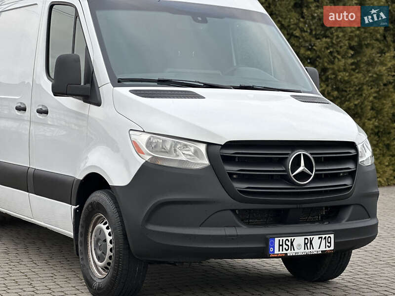 Грузовой фургон Mercedes-Benz Sprinter 2020 в Львове