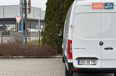 Грузовой фургон Mercedes-Benz Sprinter 2020 в 