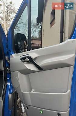 Грузовой фургон Mercedes-Benz Sprinter 2015 в 